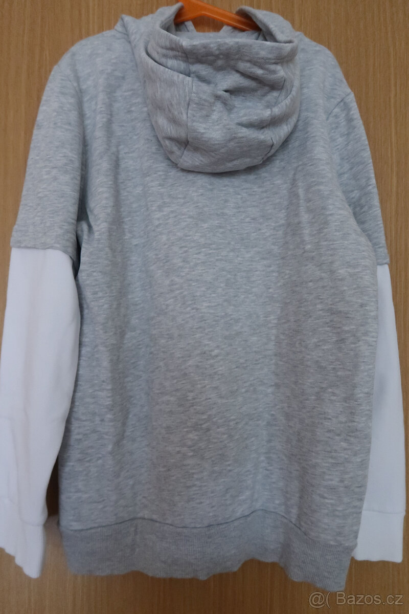 Mikina Amog Us_vel. 152 - 3