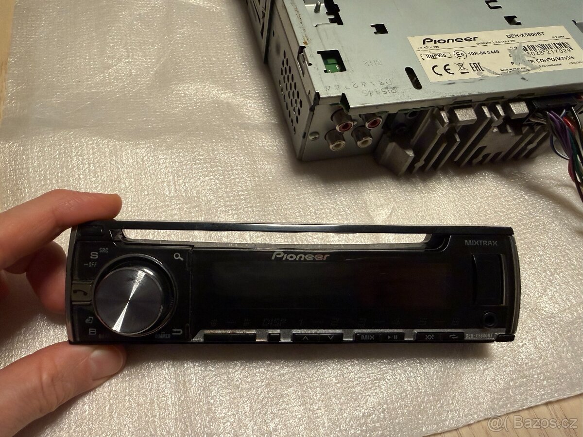 Autorádio Pioneer DEH-X5600BT - 3