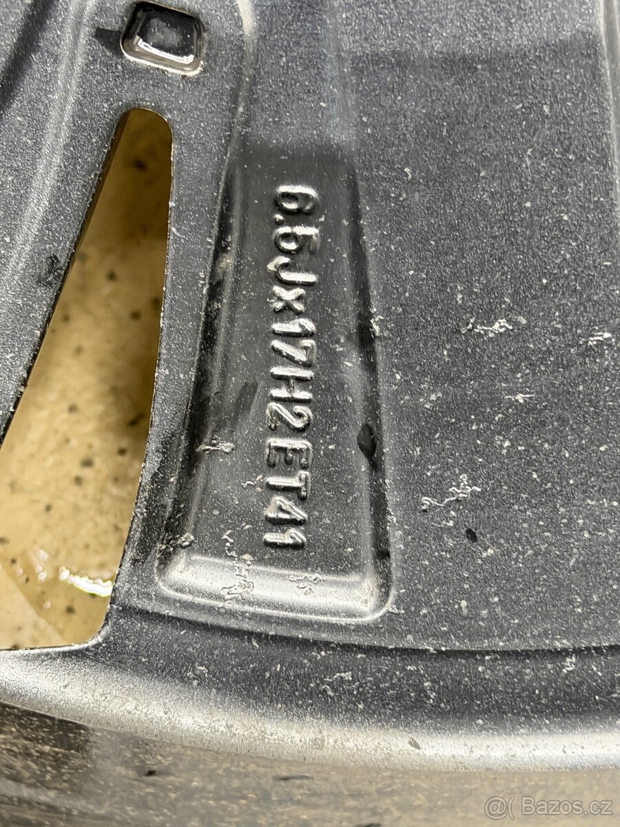 Prodám zimní pneu +alu - 3