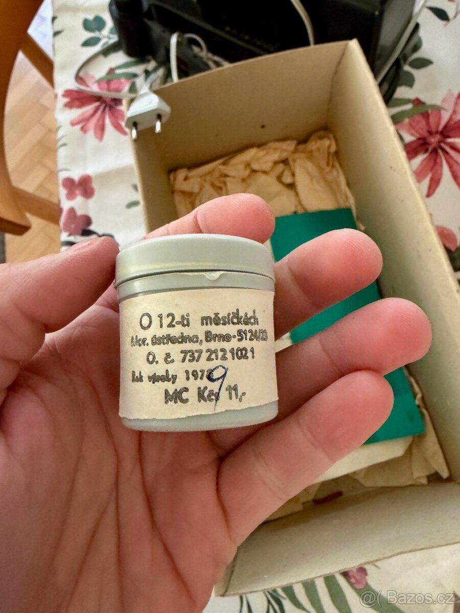 Promítačka Diax + 2 pohádky - 3