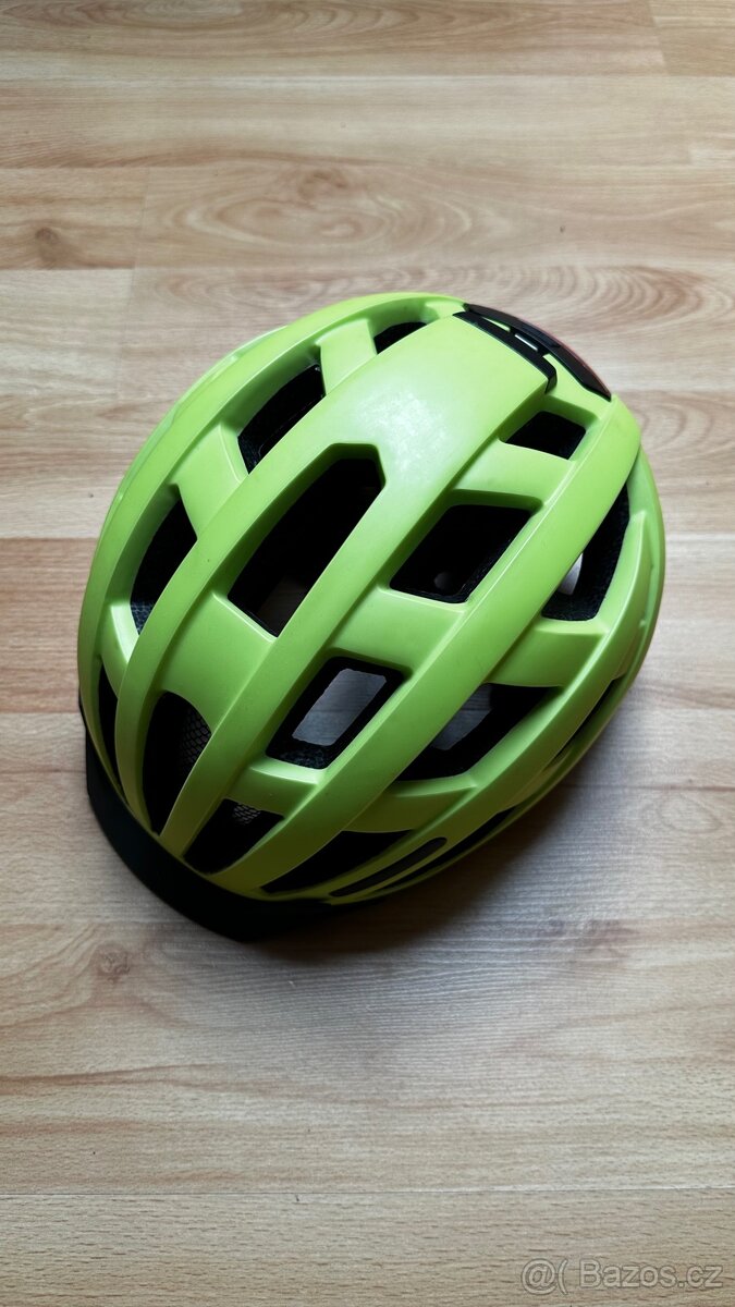 Cyklistická helma na kolo vel. S/M - 3