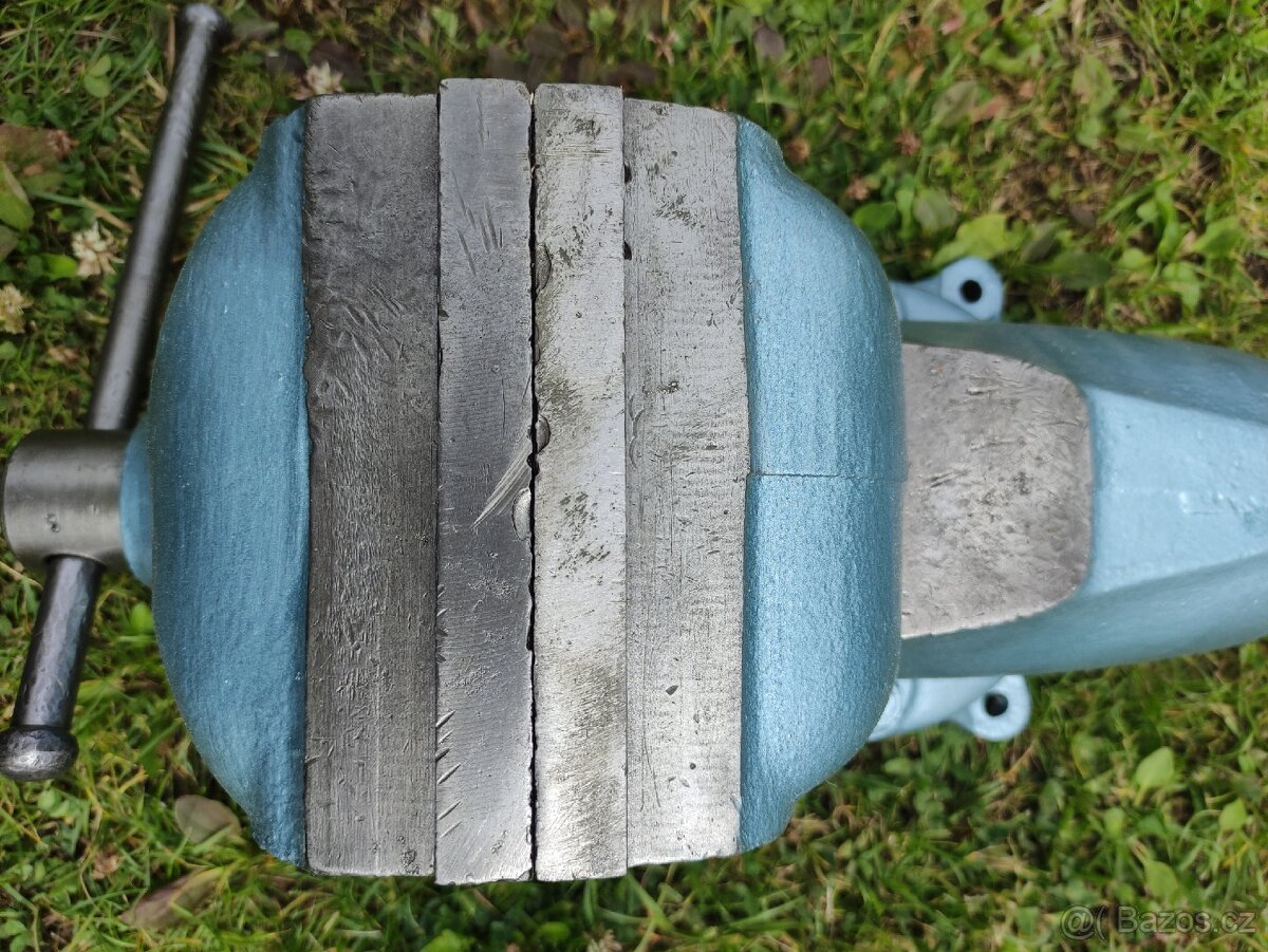 Svěrák York 150A, s čelistmi na trubky, možné zaslat - 3