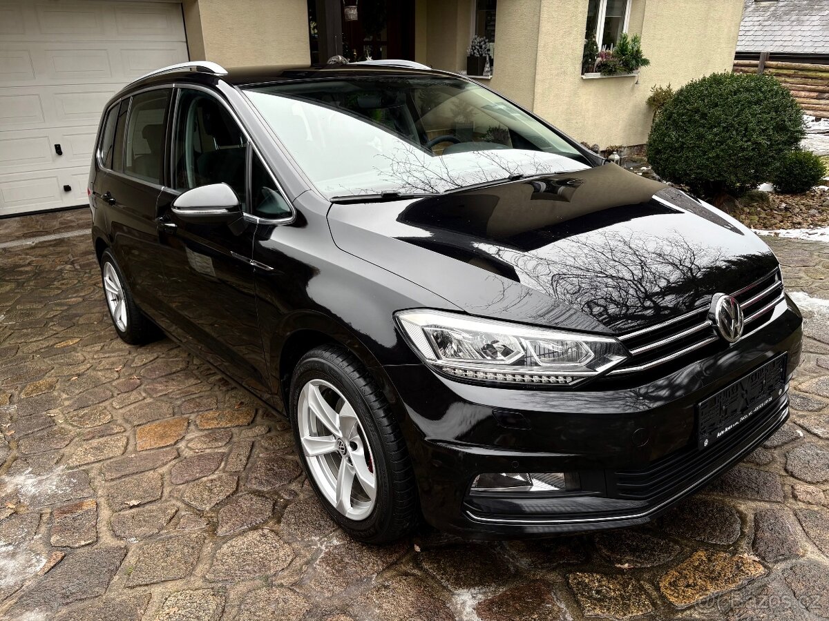 VW TOURAN 2,0TDI 110kW DSG HIGHLINE -FULL LED- - 3