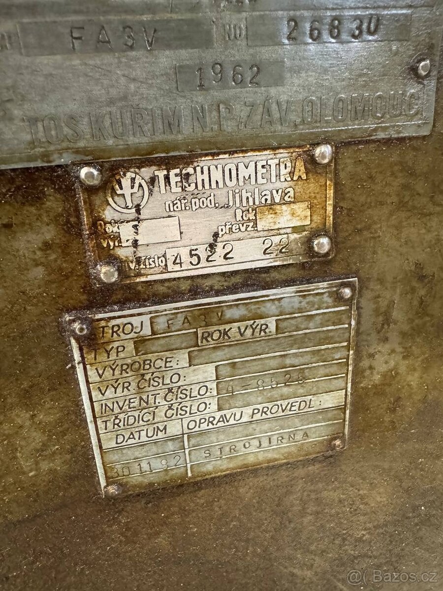 Frézka vrtikální FA3V - 3