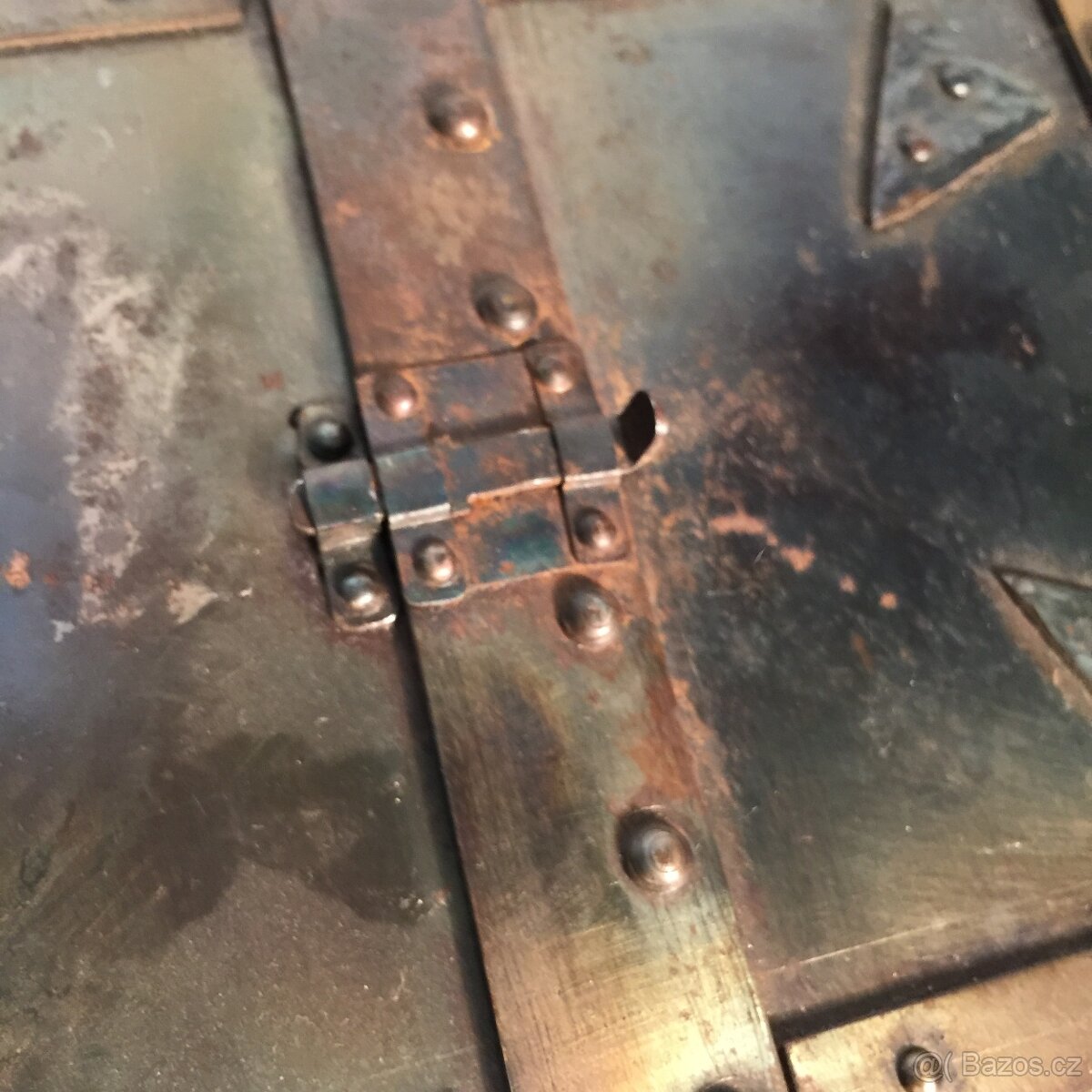 kovaná skříňka trezor pokladna poklad kovová truhla - 3