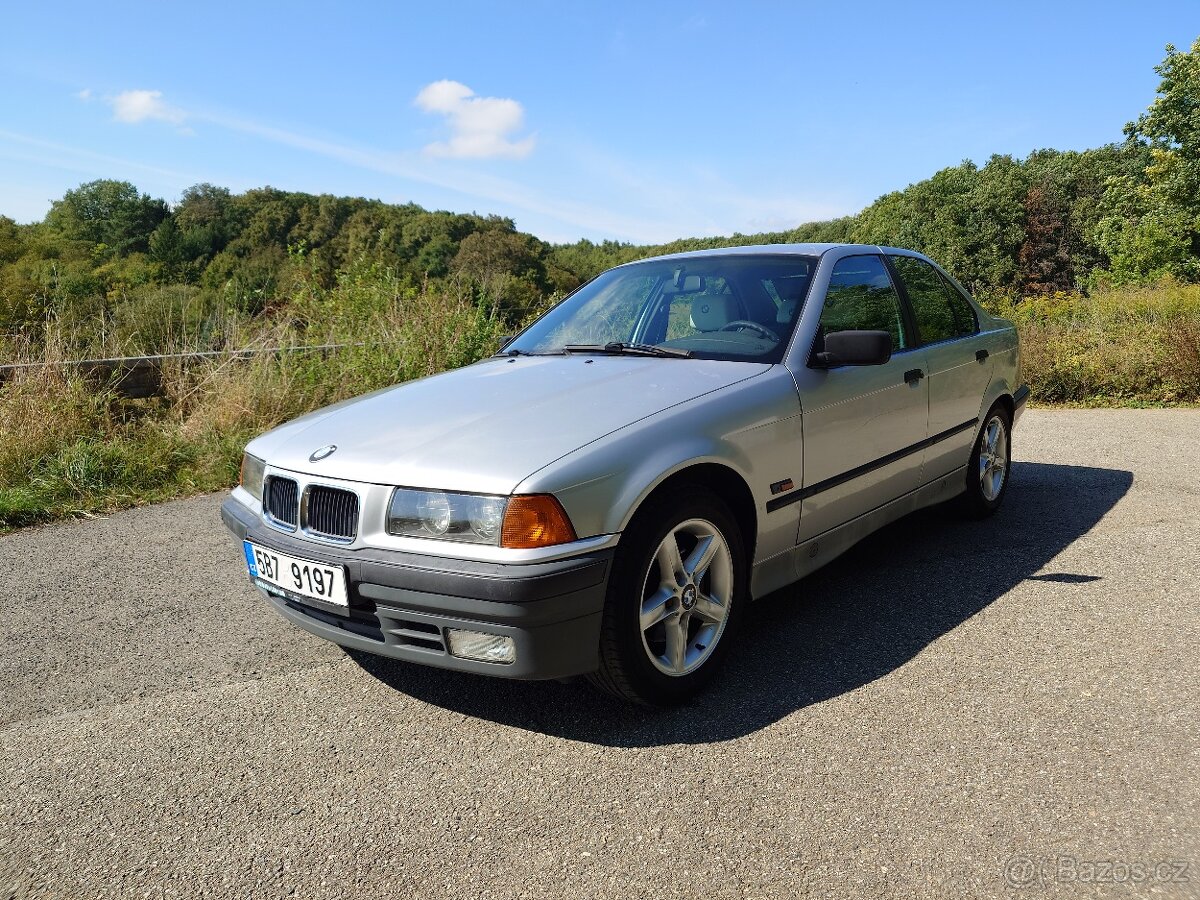 BMW E36 318iS Sedan r.v. 1994 - 3