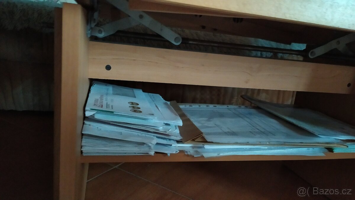 konferenční stůl - 3