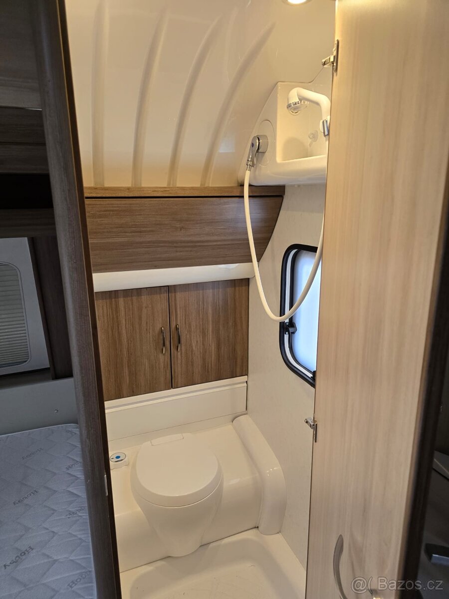 Karavan dvojnápravový 650 - 3