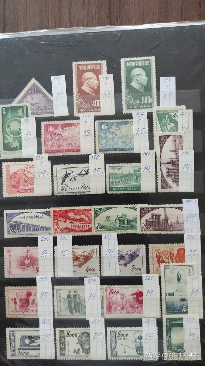 Filatelie-36 prodám album Asie - 3