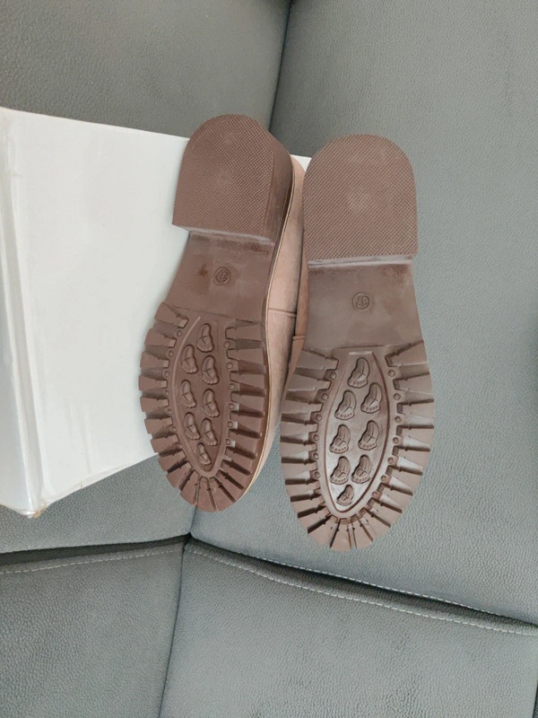 Béžové až starorůžové kotníkové boty - 3