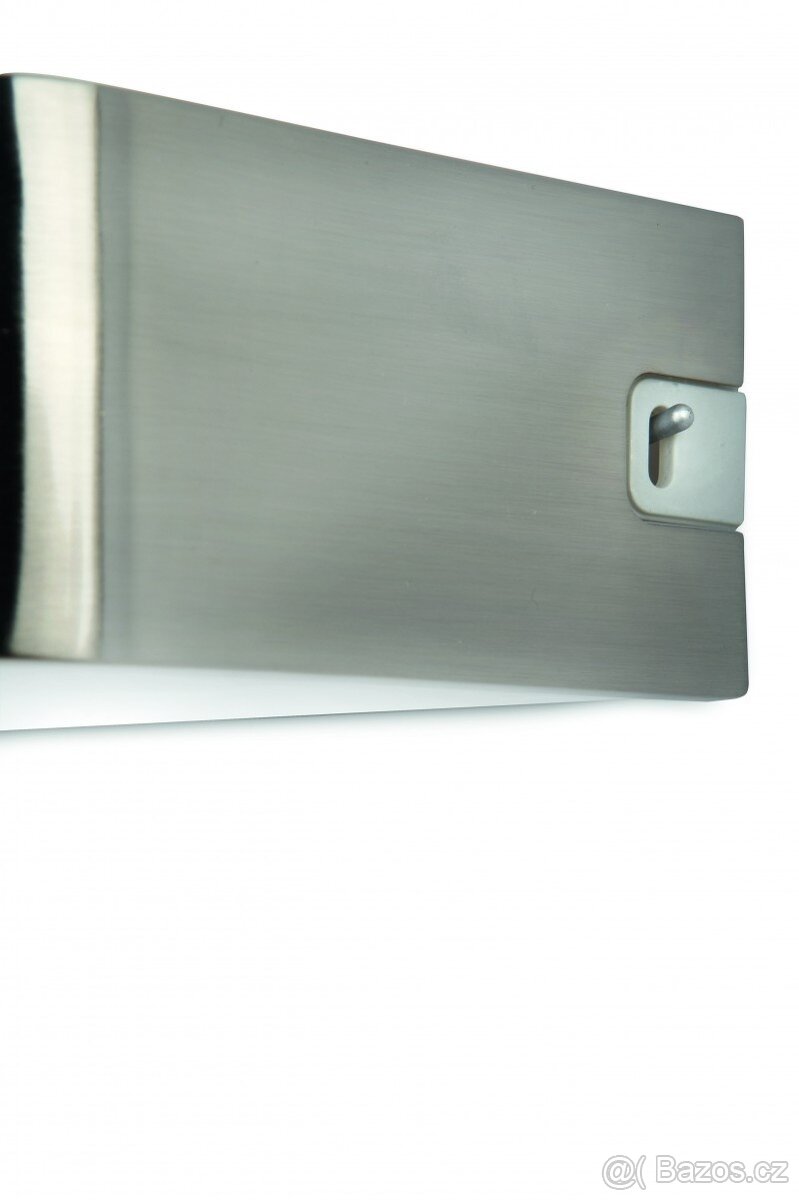 Nástěnné koupelnové svítidlo - 3