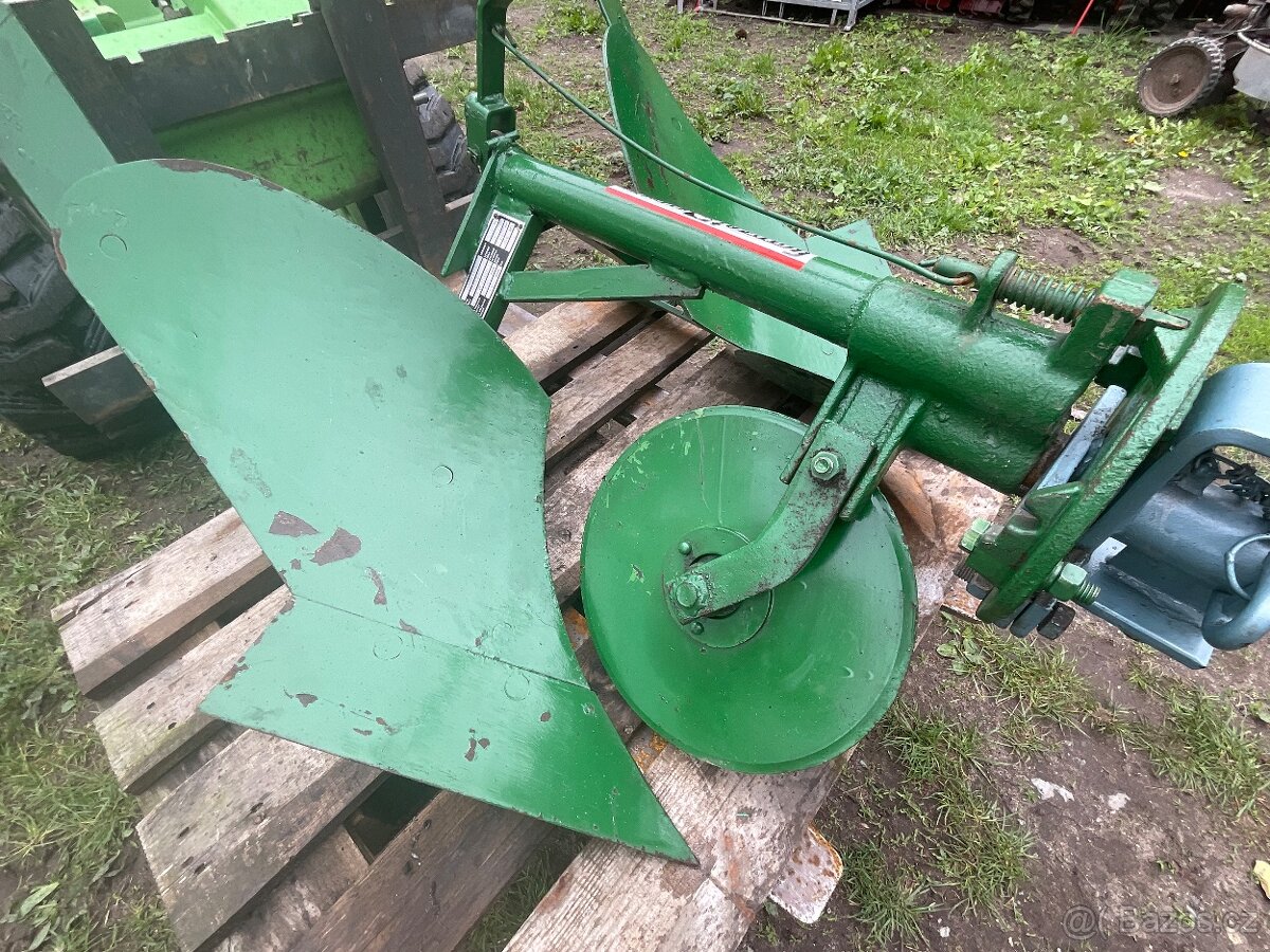 Prodám nový pluh PON 25A za malotraktor TZ-4K nebo MT-8 - 3