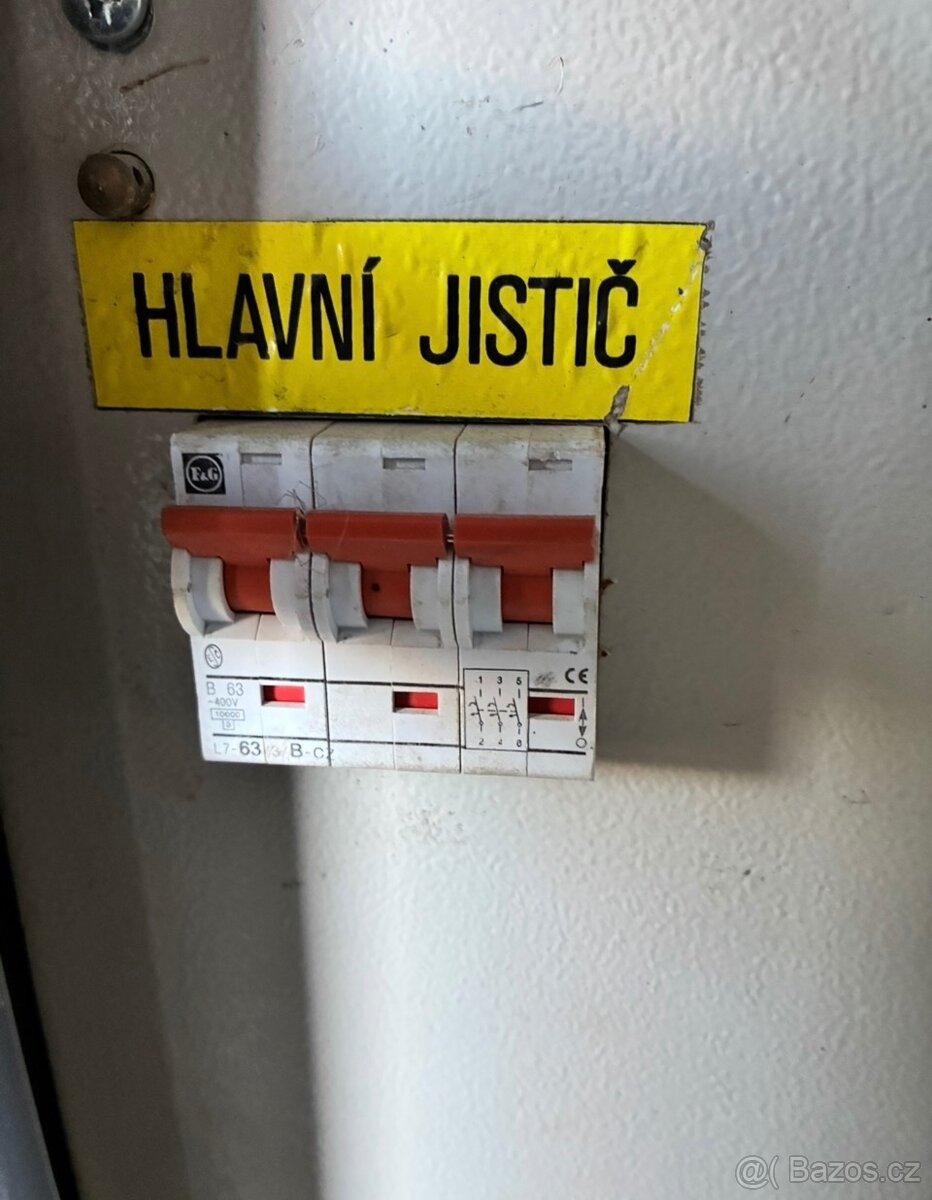 Stavební el,rozvaděč - 3