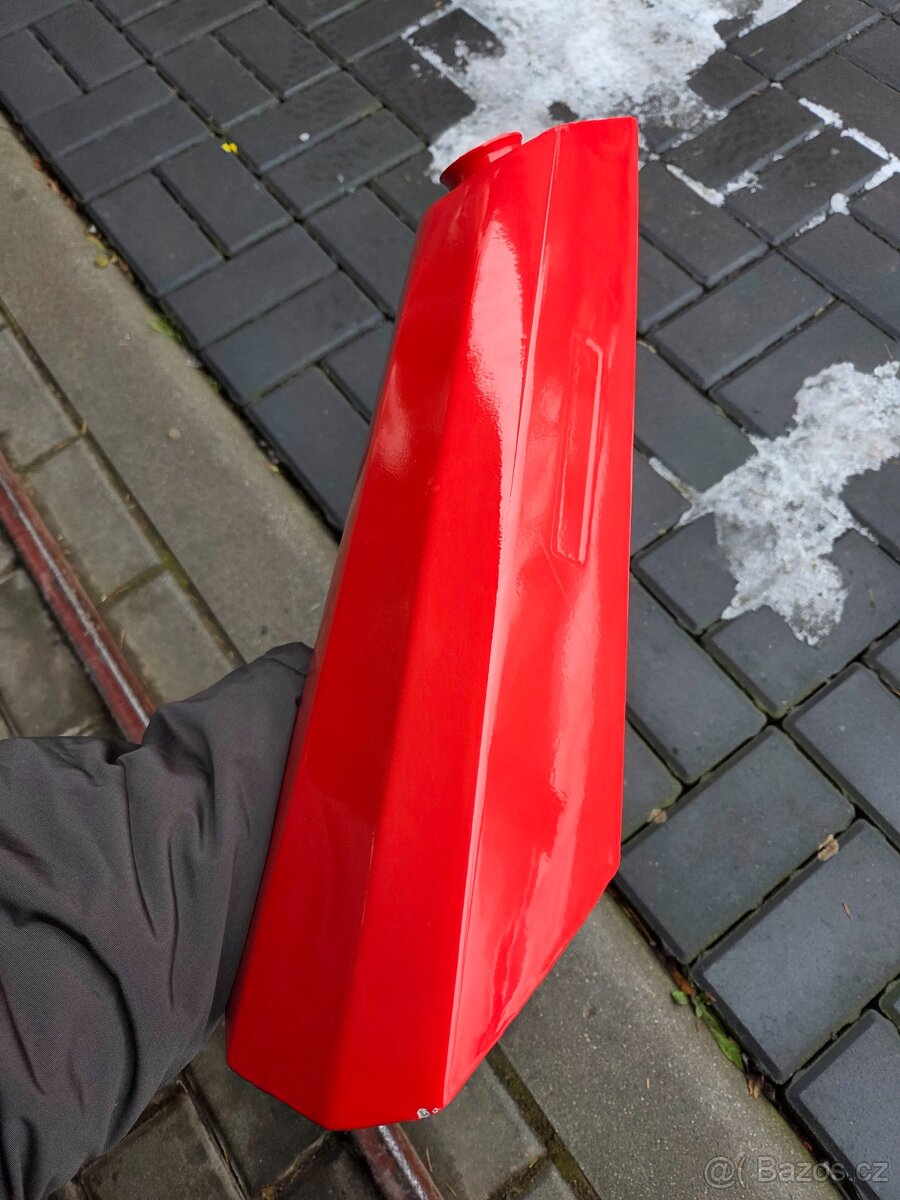 Nádrž babetta 207, nový lak, pěkná - 3