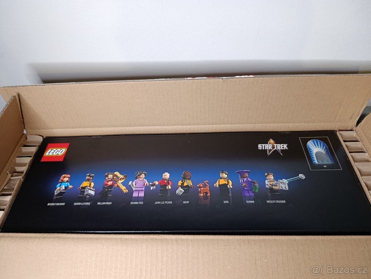 LEGO 10356 Star Trek: Enterprise + Type-15 Shuttlepod 40768 - 3