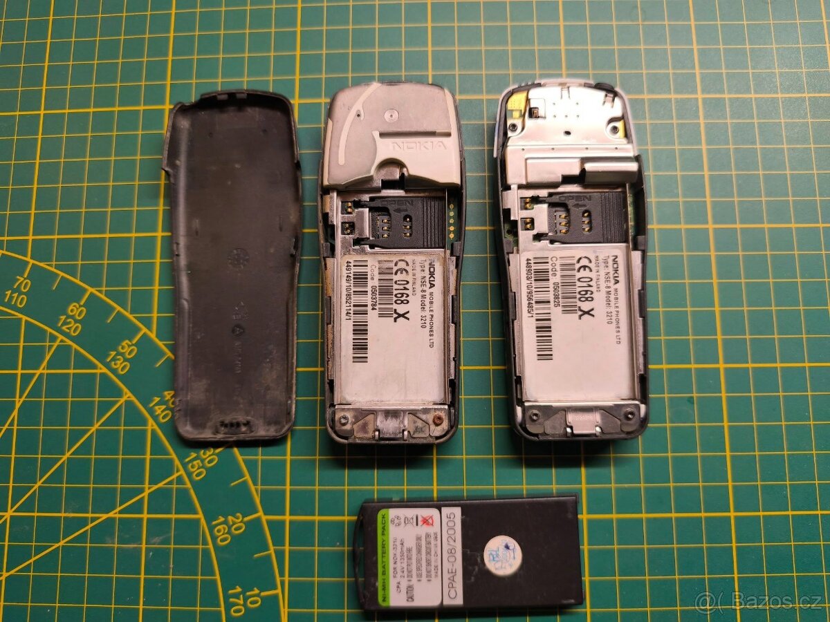 2x nokia 3210 - 3