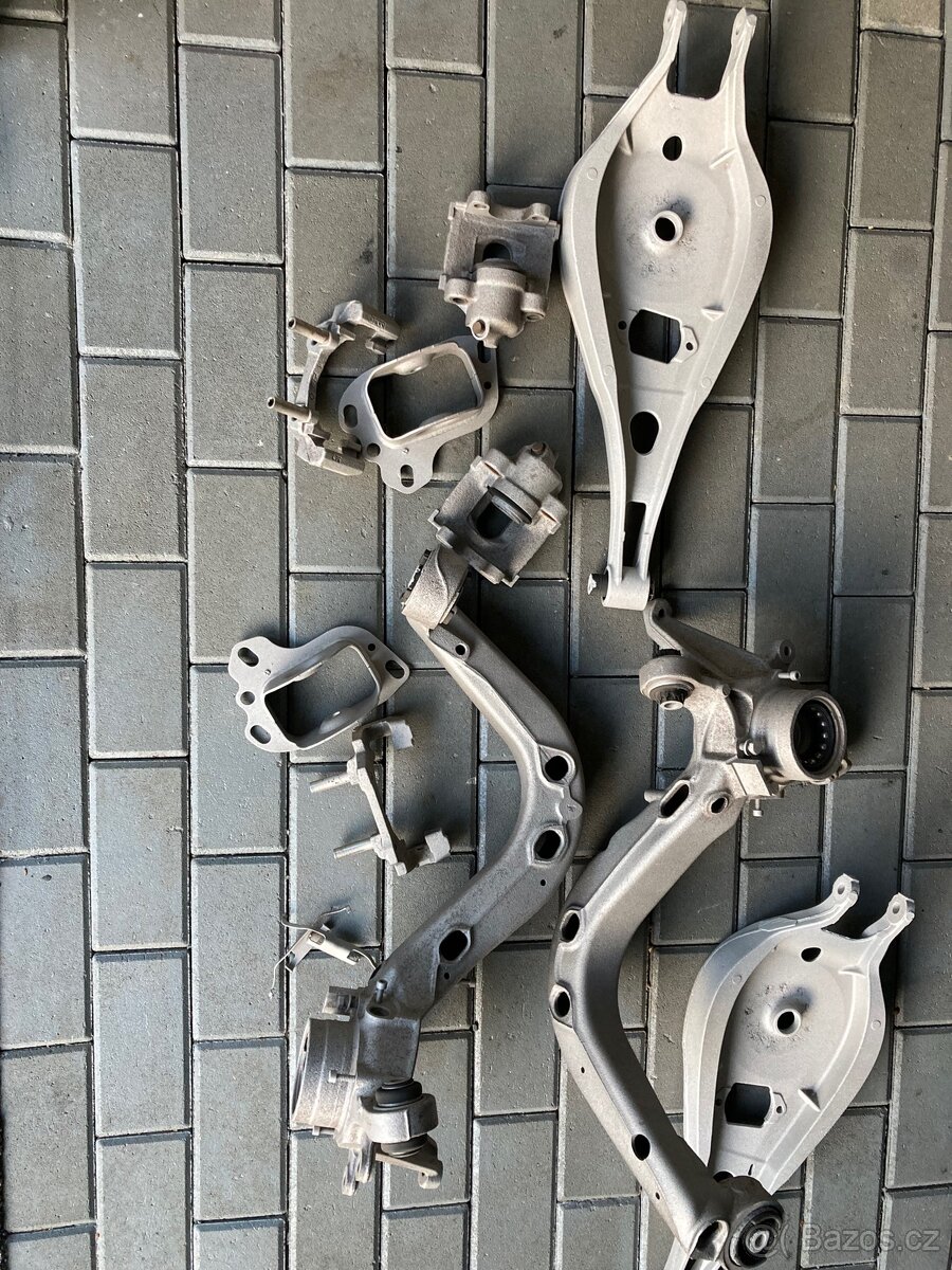BMW e46 zadní třmeny - 3