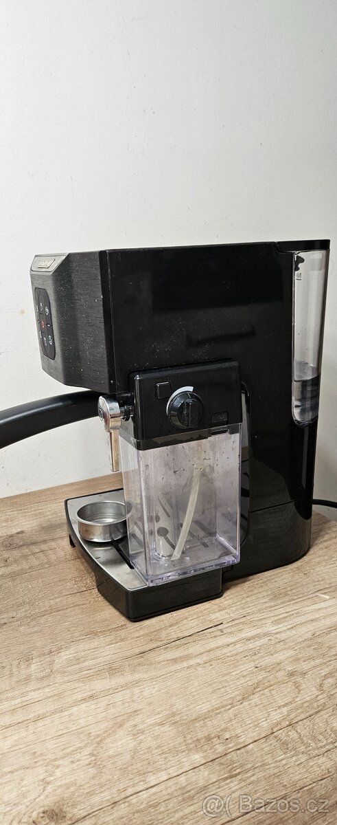 Pákový kávovar Sencor SES 4040BK - 3