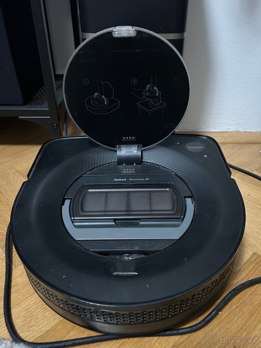 iRobot Roomba s9+ - 3