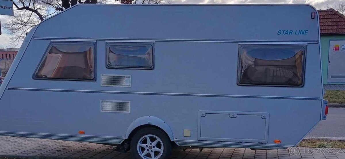 obytný karavan KIP star-line, Automat mover, nová STK - 3