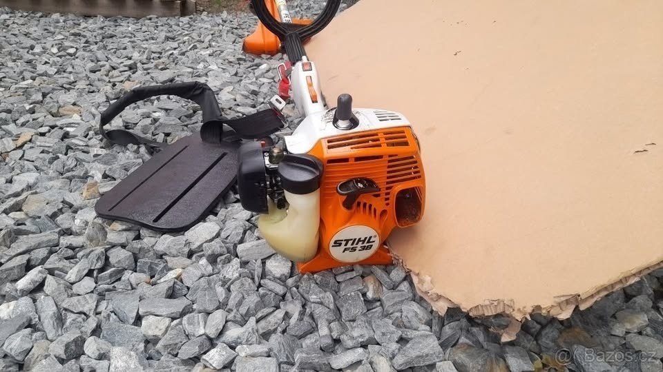 Benzínový vyžínač Stihl FS 38 - 3