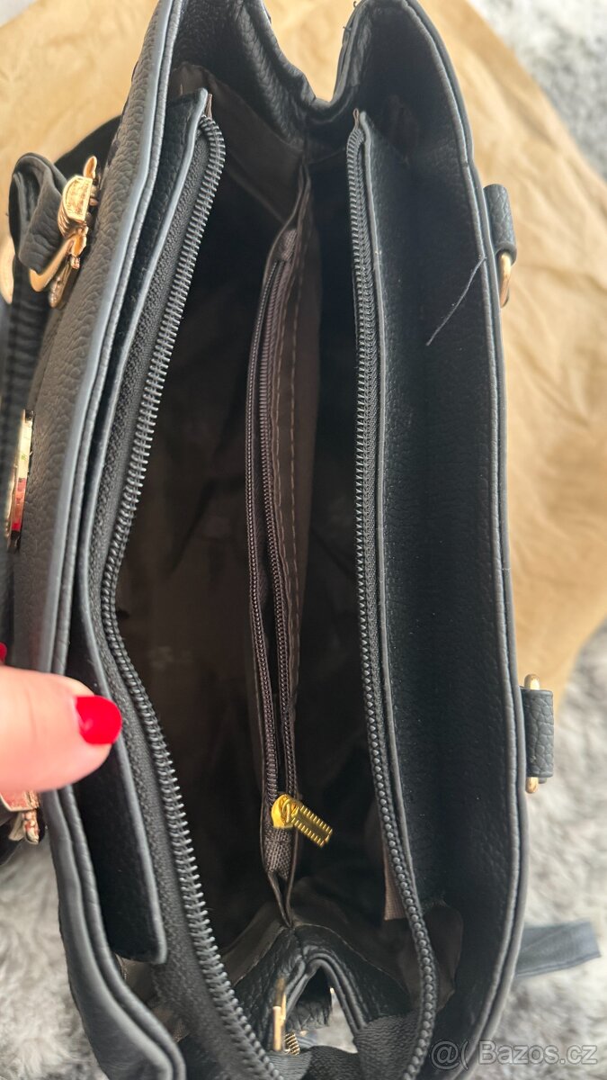 Krásná nová kabelka Michael Kors - 3