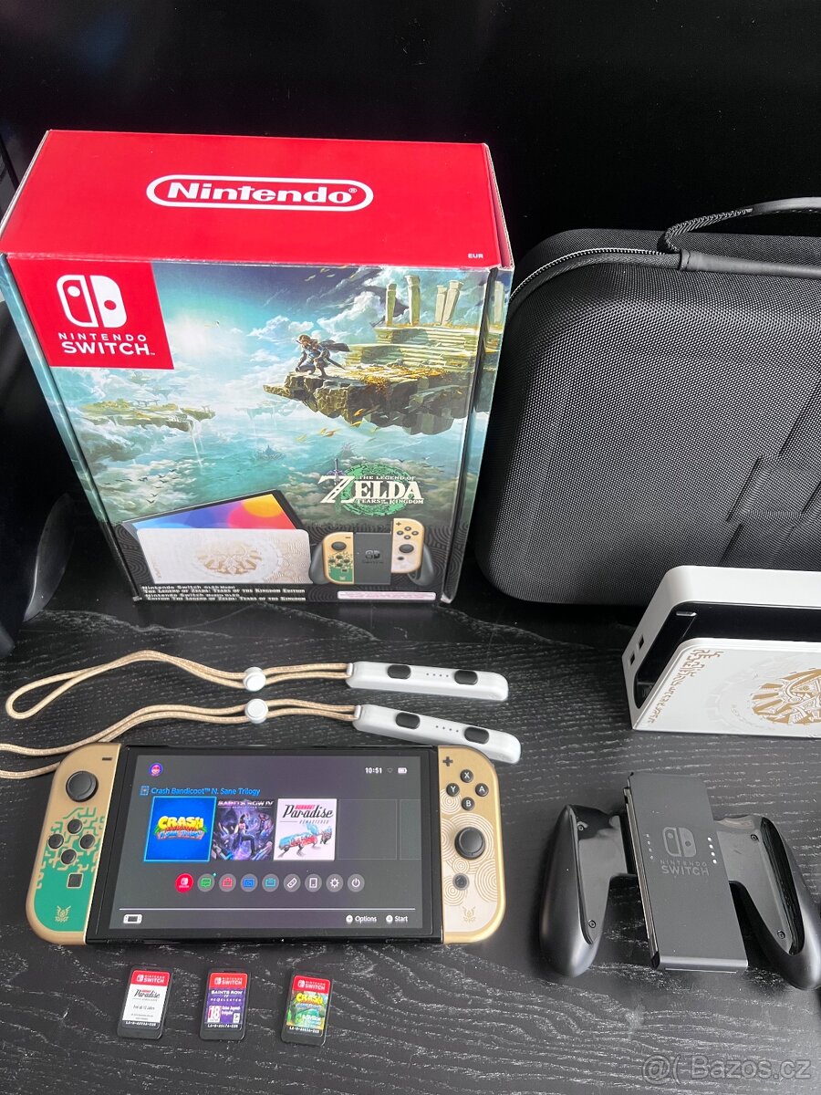 Nintendo Switch OLED Zelda Limited + hry a příslušenství - 3