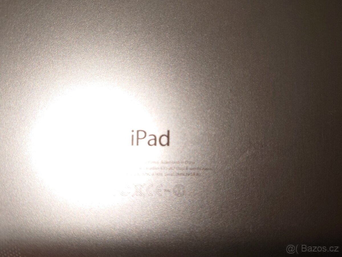 Apple iPad 4 (16GB) - 3