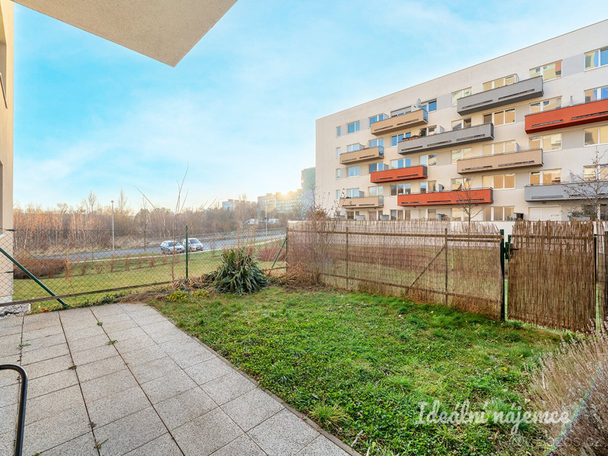 Prodej bytu 2+kk, Praha 10 - Horní Měcholupy - 3