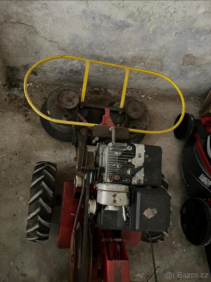 Prodám multifunkční kultivátor a dvoububnové žací ústrojí - 3