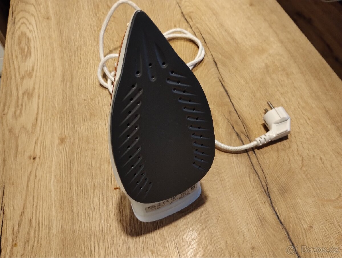 Žehlička Phillips - 3