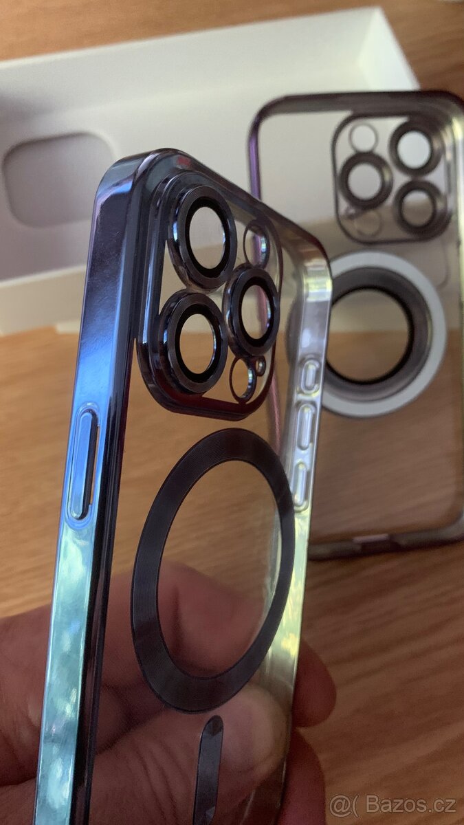 Kryty MagSafe 15 Pro - 3