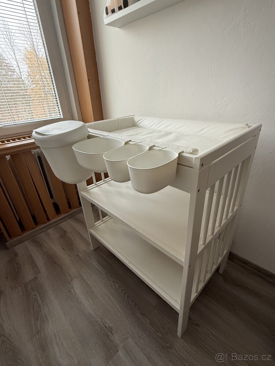 Prodám dětskou postýlku - 3