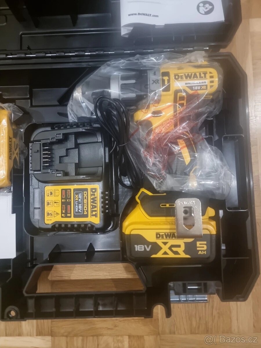 Aku vrtačka DeWALT DCD796P2 s baterií a nabíječkou - 3