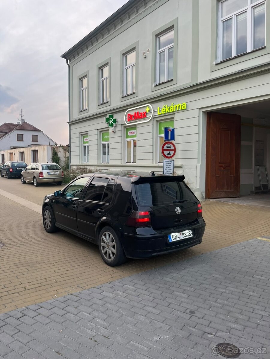 Volkswagen golf IV 1.6 SR - 3