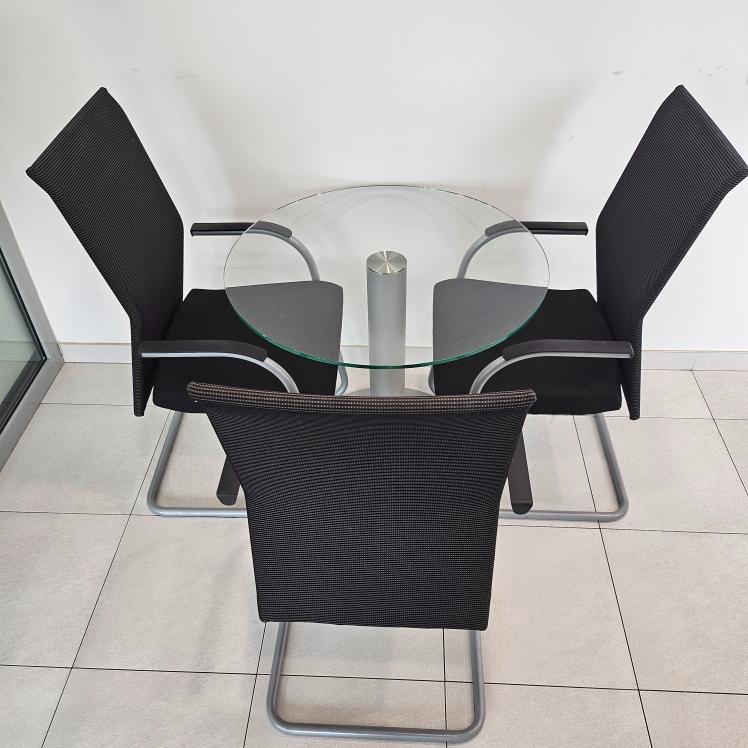 Skleněný kulatý stolek průměr 80cm - 3