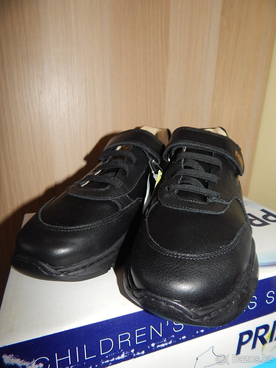 Nové celokožené boty vel. 38, zn. Primigi - 3