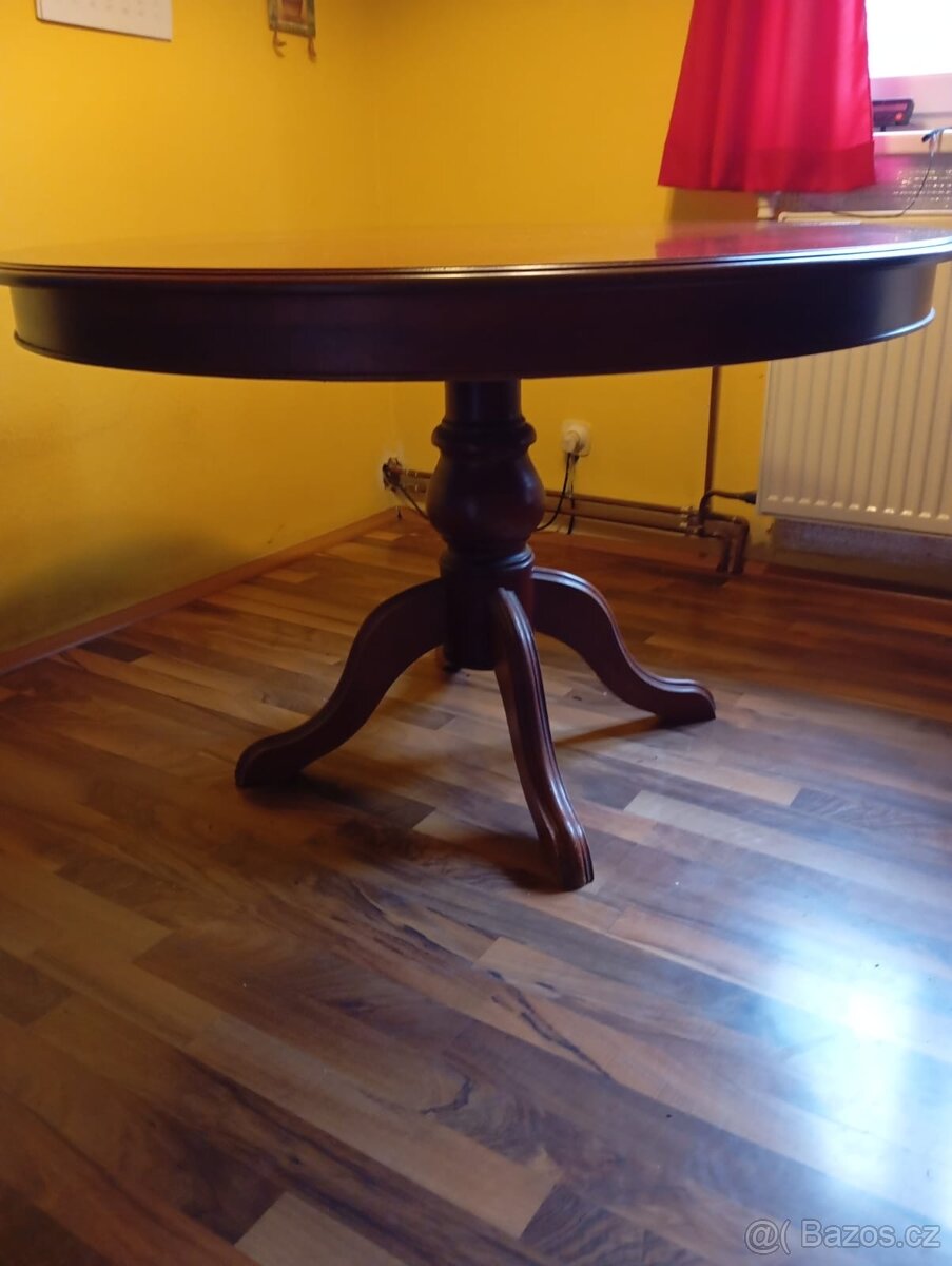 Jídelní stůl + 4 židle - 3