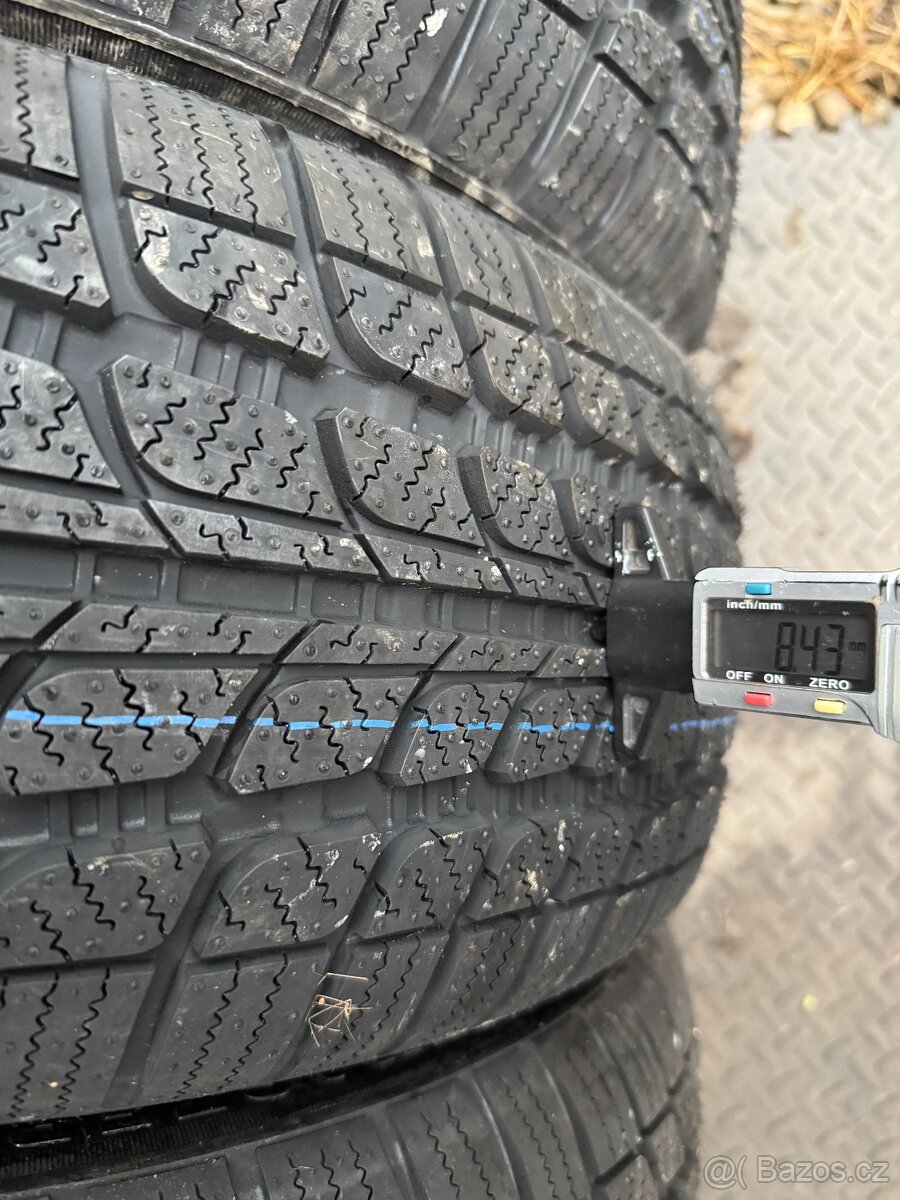 205/50/17 nepoužitá zimní sada pneu Sunny - 3