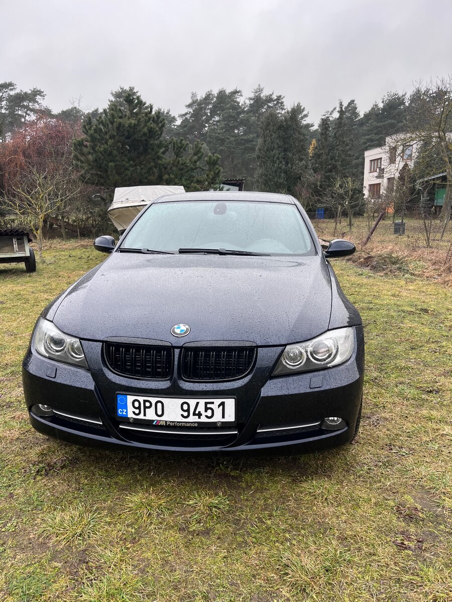BMW E90 330i 2008 lci - 3