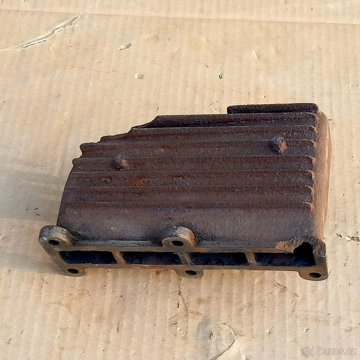 Výfuk motoru AERO 662 - 3