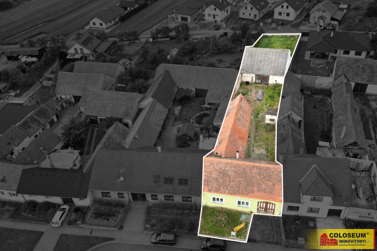 Kuchařovice, RD 4+1,190 m², zahrada, stodola – rodinný dům - 3