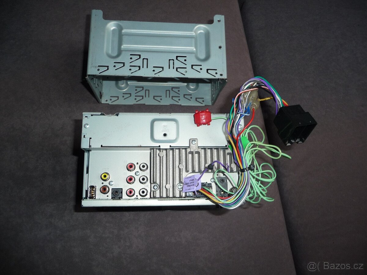 Autorádio Pioneer MVH-A210BT Dotyk LCD Bluetooth - 3