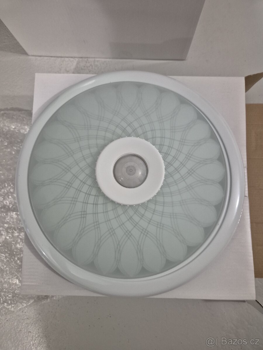 Světlo na strop - 3