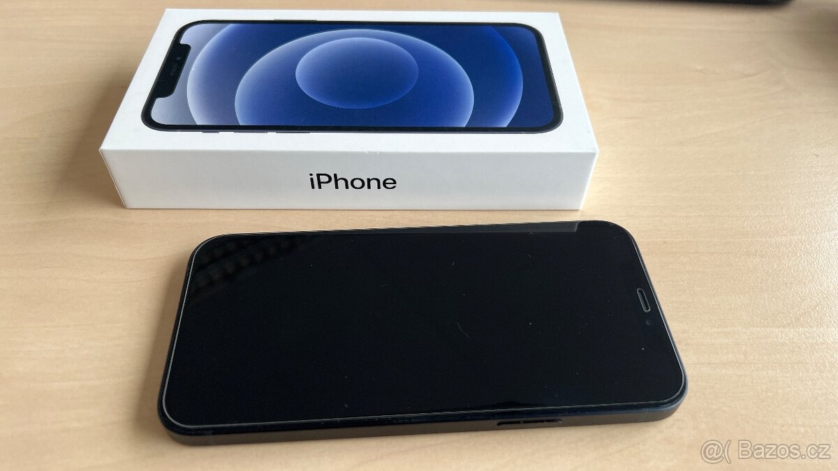 Apple iPhone 12 128GB, příslušenství, 4400Kč - 3