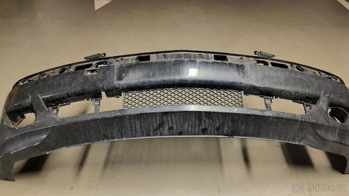 Prodám přední nárazník pro BMW E65 facelift - 3