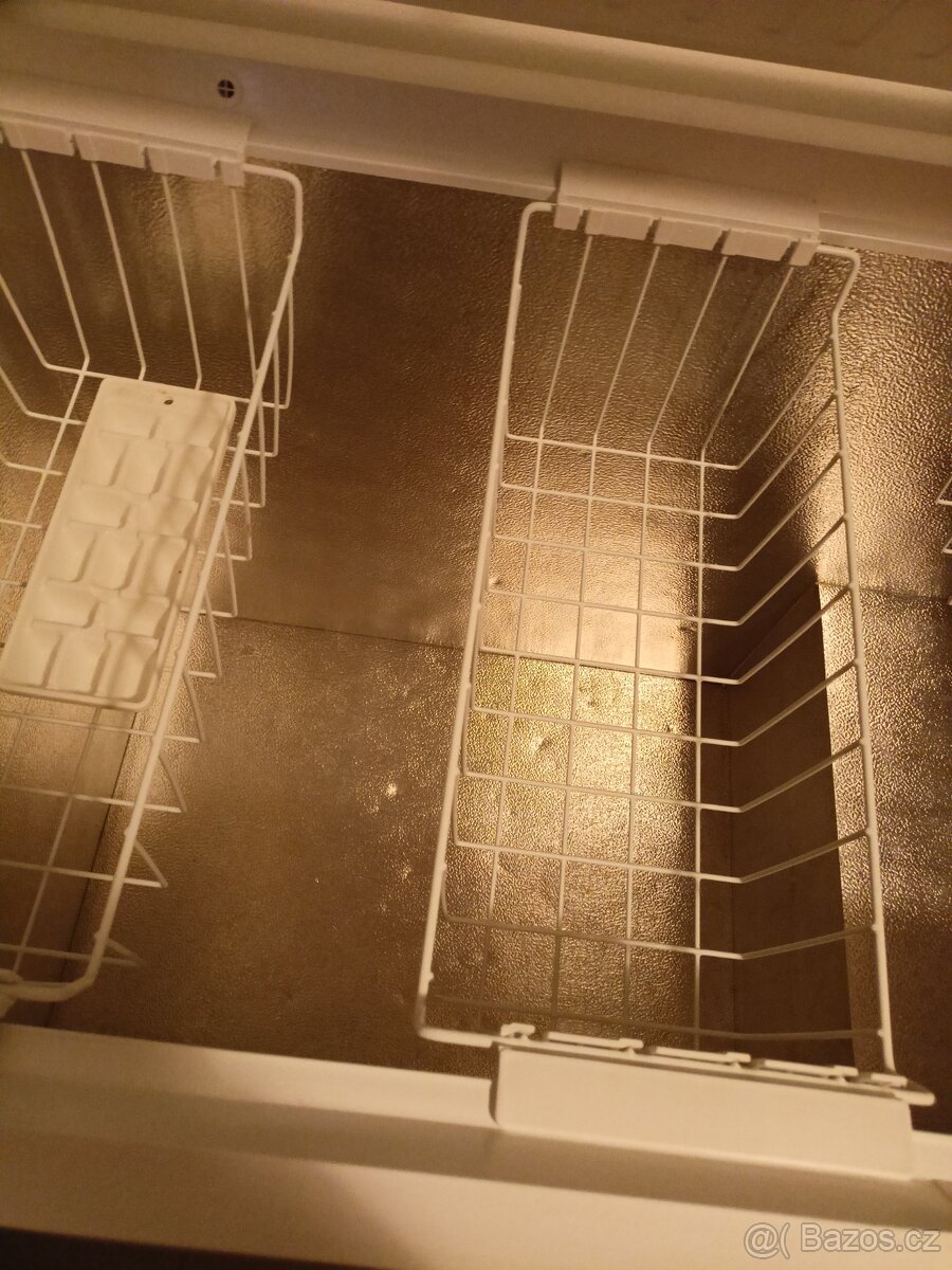 Prodám starší pultový mrazák - 3