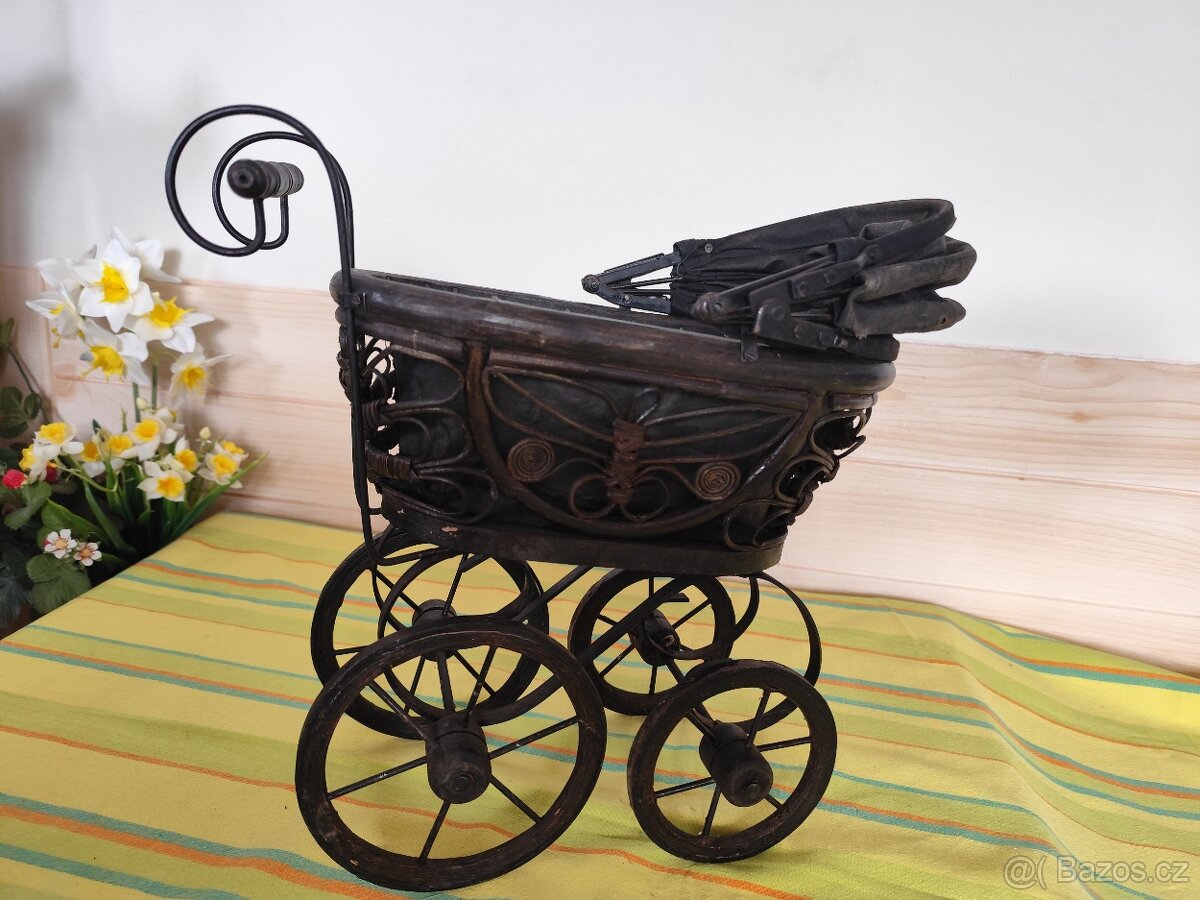 Starožitný kočárek - 3