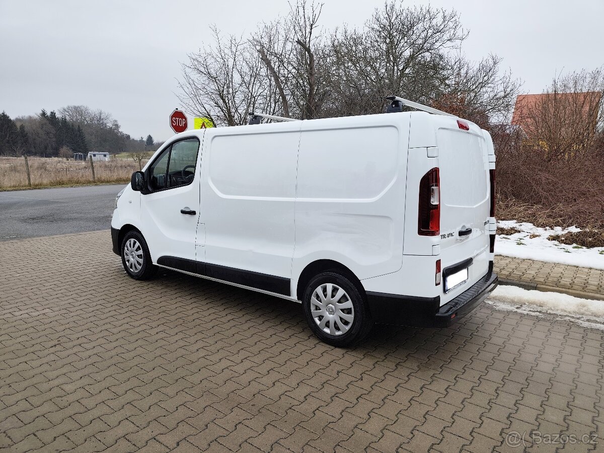 RENAULT TRAFIC 2.0DCI 88kW - ROK 2020 - FACELIFT - 3