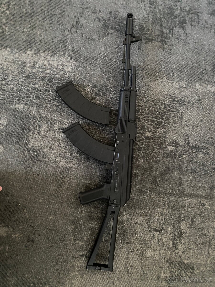 AKS 101 - 3